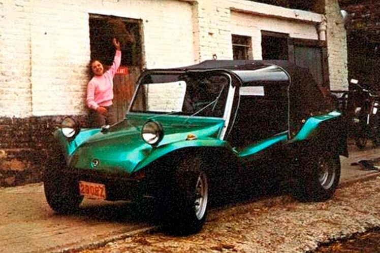 Der belgische Buggy-Hersteller Francois Vernimmen baute ab 1971 den „Buggy VF“ auf der verstärkten Bodenplattform des Skoda 100, deren Radstand er von 2.400 auf 2.240 mm verkürzte. Gut 30 Exemplare entstanden. (Bild: Auta5P)