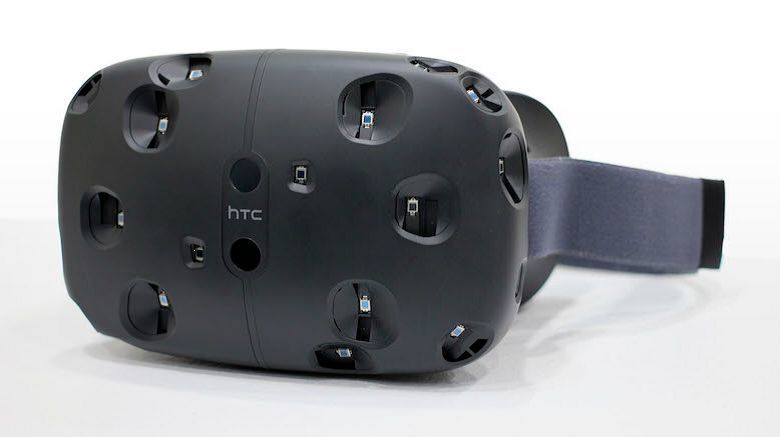 In der zweiten Gruppe der VR-Headsets finden sich die Technik-Platzhirsche. Hier zu sehen: HTC Vive. (Flickr / Maurizio Pesce)