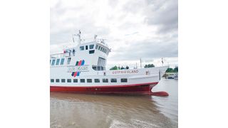 Die MS Ostfriesland ist von MWB zusammen mit Rittal auf Flüssiggas umgerüstet worden. Bei dem anspruchsvollen Projekt war vor allem der enge Platz auf dem Schiff eine Herausforderung. (Rittal/LightUp Studios)