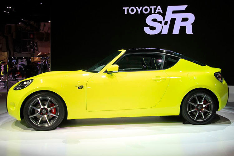 Einen sehenswerten Doppelsitzer präsentiert Toyota mit dem S-FR. (Foto: press-inform)