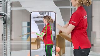 Digitalisierung hilft auch im Bereich der Arbeitsplatzergonomie: Mit seinem Service „Ergo-ID“ beugt Treston Muskel- und Skeletterkrankungen in der Intralogistik vor. (Bild: Treston)