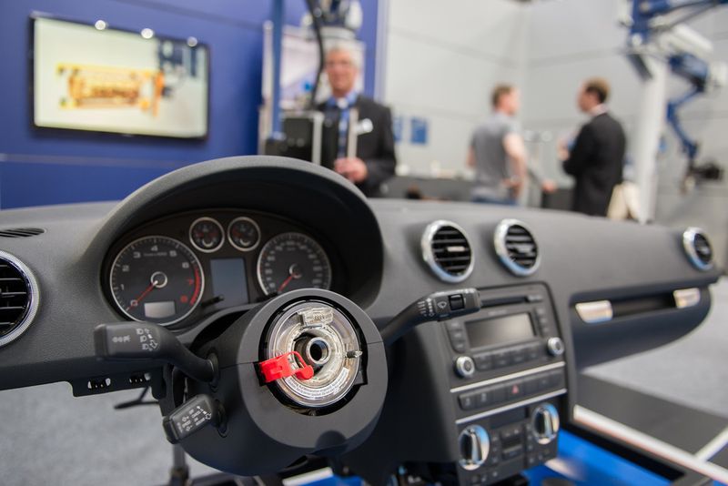 Rückblick: Das gab es 2012 auf der Automatica zu sehen. (Messe München)