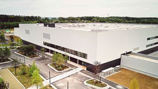 Das neue Fahrzeugsicherheitszentrum auf dem „Incampus“ in Ingolstadt. (Bild: Audi)