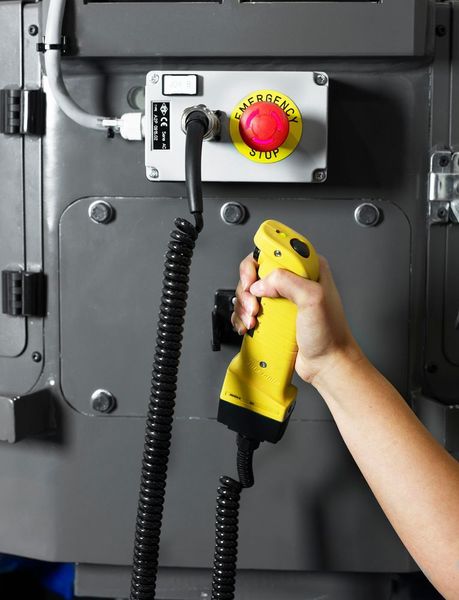 Die Multi-S-Baureihe zeichnet sich durch ihren geringen Platzbedarf aus. Eine Maschine in der Version mit 16 Stationen (hydraulisch oder CNC) inklusive Schaltschrank benötigt rund 15 m². (Spada)