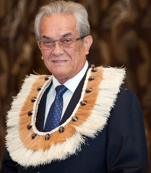 Der kürzlich verstorbene frühere Außenminister der Marshall-Inseln, Tony de Brum, wird 2017 posthum mit dem DBU-Ehrenpreis ausgezeichnet. Er setzte sich maßgeblich für das Pariser Klimaschutzabkommen ein. 

 (© Wolfgang Schmidt/Right Livelihood Award)
