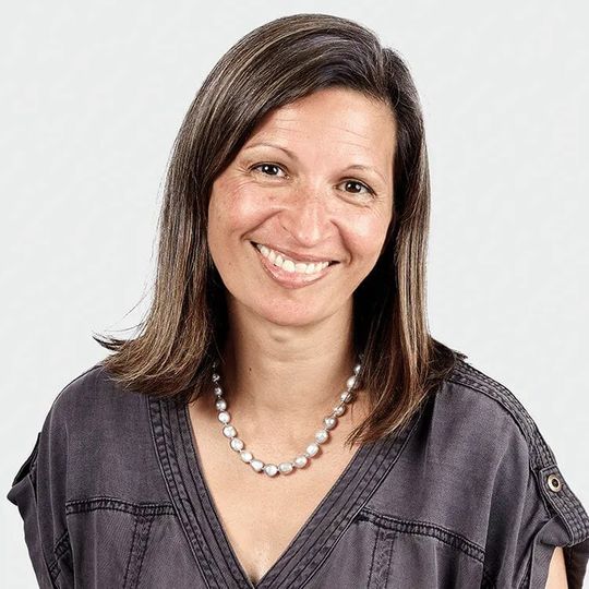 (Leela Srinivasan ist Chief Marketing Officer bei Checkout.com. (Bild: Checkout.com))