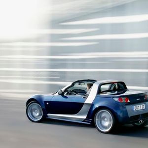 Nur von 2003 bis 2005 gebaut, ist der Smart Roadster heute ein rarer Zeitgenosse.(Bild:  Daimler)