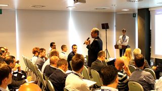 Rund 100 Fachleute aus der Auto- und Zuliefererindustrie nahmen am Dörken-TechDay „Hochleistungskorrosionsschutz in Theorie, Test und Praxis" in Italien teil. (Dörken)