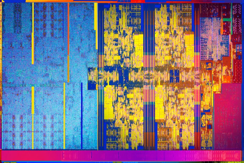 Mit dem Core-CPUs der achten Generation gibt es nun auch vier Prozessorkerne bei den U-Modellen für flache Notebooks und 2-in-1-Tablets. Sie sind weiterhin für 15 Watt TDP ausgelegt.  (Intel)