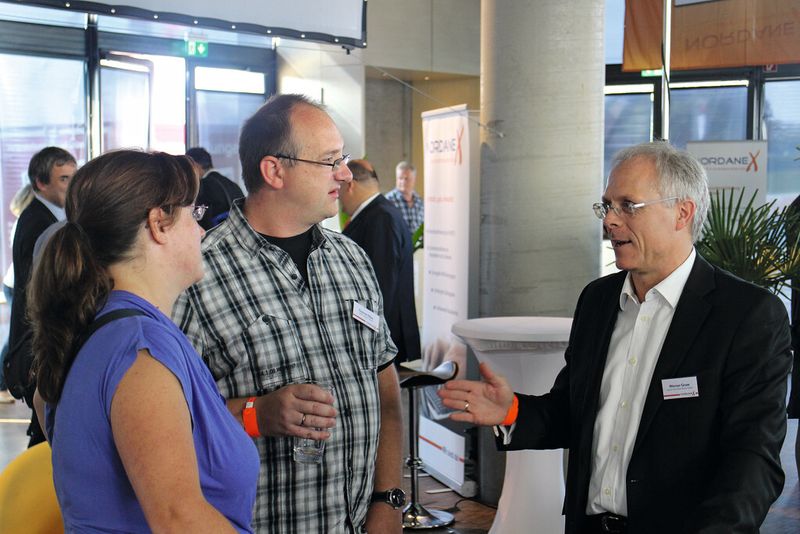 Ingram Cloud Director Werner Grum (r.) mit Evelyn und Gunnar Höse von CAPO Systems (Bild: Nordanex)