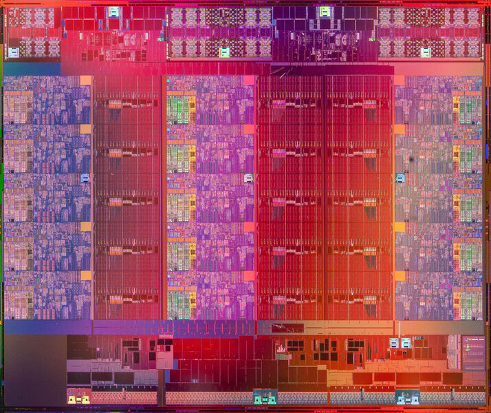 Abbildung 2: Gedacht ist die Prozessor-Familie Intel XeonE7 v2 zum Beispiel für In-Memory-Analysen. Die Recheneinheiten bieten bis 1,5 Terabyte pro Sockel den industrieweit größten Speicher. (Bild: Intel/Nick Knupffer)