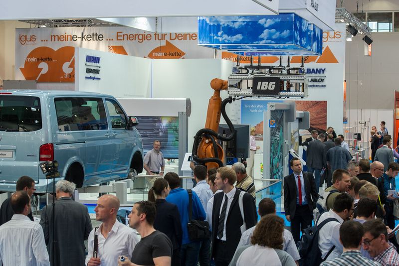 Rückblick: Impressionen von der Automatica 2012. (Bild: Messe München)