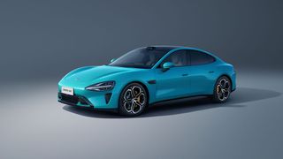 Die Präsentation des SU7 von Xiaomi ist das Highlight der noch laufenden Autoshow. (Bild: Xiaomi)