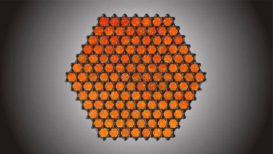 The Hone lab at Columbia Engineering created over 100 identical graphene samples with their oxygen-free chemical vapor deposition method.(Source:  Jacob Amontree & Christian Cupo, Columbia University)