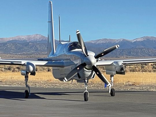 Nach einer einwöchigen Integrationsphase in Dension, Texas, wo die Egrett stationiert ist, transferierte das Flugzeug, die Instrumente und das Team nach Minden, Nevada. Dort traf das DLR und das AV-Expert-Team auf das Perlan- und Airbus-Team, die den Blue Condor für die Flugzeugmessungen präpariert haben.(Bild:  DLR (CC BY-NC-ND 3.0))