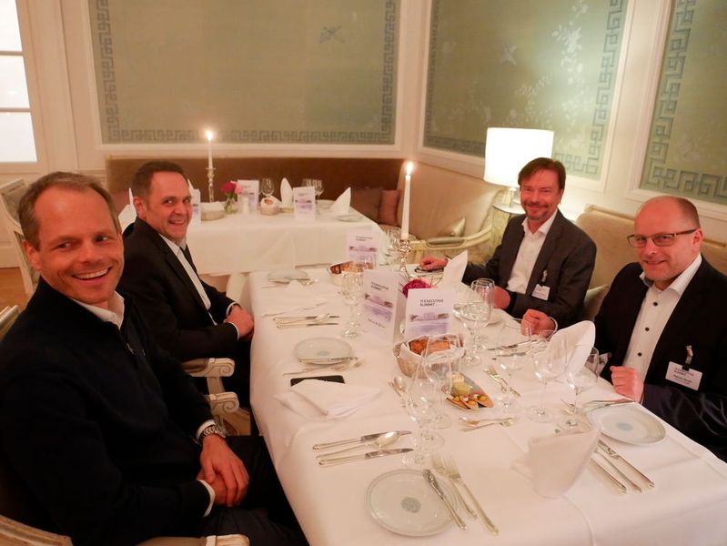 Vorfreude auf ein leckeres 4-Gänge-Menü… (Vogel IT-Medien GmbH)