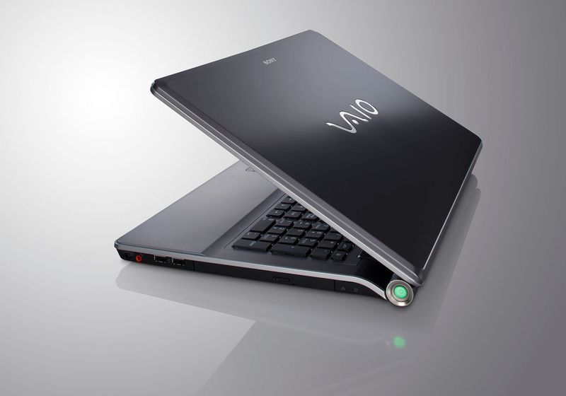 Экран 18 4. Sony VAIO 18". Sony VAIO AW. Sony VAIO 18.4 дюймов. Sony VAIO Core 2 Duo.