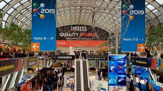 Die K ist die weltweit führende Fachmesse der Kunststoff- und Kautschukindustrie.  (D.Quitter/konstruktionspraxis)