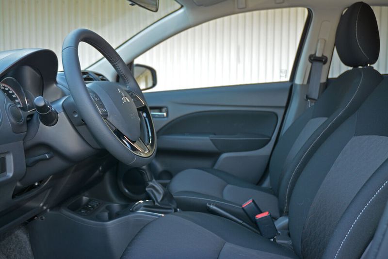 Der Innenraum ist funktional gehalten, ungemütlich ist es deswegen aber keineswegs.  (Bild: Bürger/»kfz-betrieb«)