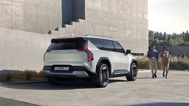 Ende des Jahres kommt das neue Kia Flaggschiff: der EV9. (Bild: Kia)