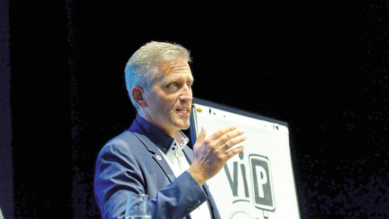 Obermeister Roland Hoier freute sich über die gute Resonanz der Innungsbetriebe.  (Bild:  Zietz – VCG)