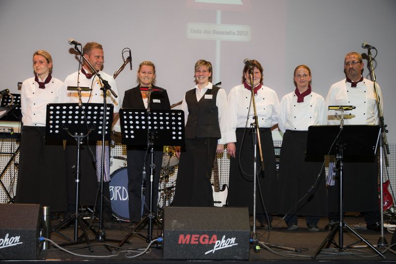 Vogel X-Mas Party 2012 im VCC in Würzburg    Ehre wem Ehre gebührt. Das Essen war ausgezeichnet und der tosende Applaus der Anwesenden war Bestätigung dafür.  Weitere exklusive Bilder zur Vogel Weihnachtsfeier finden Sie auf unserer Facebook-Fanpage. Jetzt reinschauen und Fan werden. Wir freuen uns über jeden Like. (Bild: Marcel Gollin/Vogel Business Media)