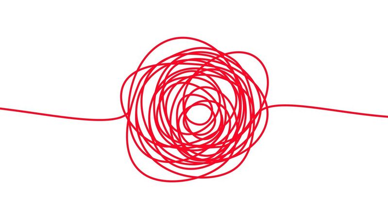 Unter dem Digital Thread versteht man einen digitalen roten Faden, der sich durch ein Labyrinth von Daten aus unterschiedlichen Quellen zieht und diese zusammenführt, um Prozesse zu optimieren.(Bild:  str33tcat - stock.adobe.com)