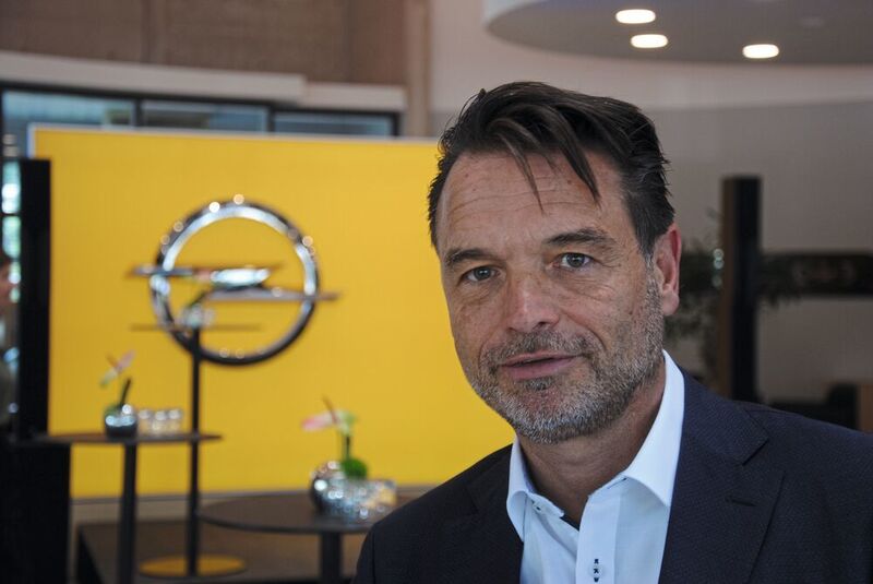 Florian Müller, Chef von PSA Retail Deutschland, will in Kürze einen zweiten Opel-Betrieb in Köln eröffnen. (Baeuchle/»kfz-betrieb«)
