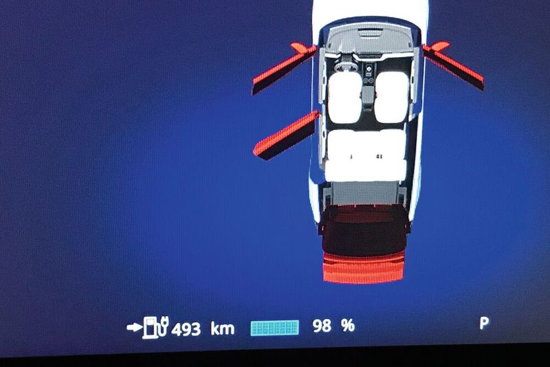 Die knapp 500 Kilometer am Start sind wohl nur per Schleichfahrt möglich. Bei 400 Kilometern liegt die WLTP-Reichweite der 63kWh-Batterie laut Aiways. Die ersten Testeindrücke bestätigen das. (Bild: Grimm/»kfz-betrieb«)