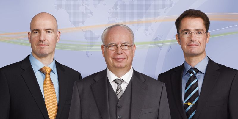 Carsten Juchheim, Bernhard Juchheim und Michael Juchheim (v.l.)  leiten Jumo als geschäftsführende Gesellschafter.  (Bild: Jumo)