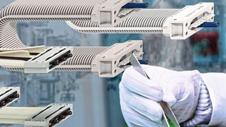 Bestwerte für den Reinraum: Die e-skin Energieführungen erhalten im Fraunhofer Test die ISO Klasse 1. (igus GmbH)