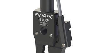 Patentierte Angusszangen ohne Störkonturen sind die K-Highlights bei Gimatic in Halle 10 am Stand E55. Hier ist die kleiner Version der sogenannten Anguss-Winkelgreifzange PB zu sehen, die mit Aluminium- oder Stahlfingern geliefert werden kann, sagt der Aussteller. (Gimatic)