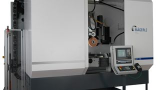 MFP100 flexibler und schneller mit dem Werkzeugwechsler (hinten links) (Bild: Mägerle)