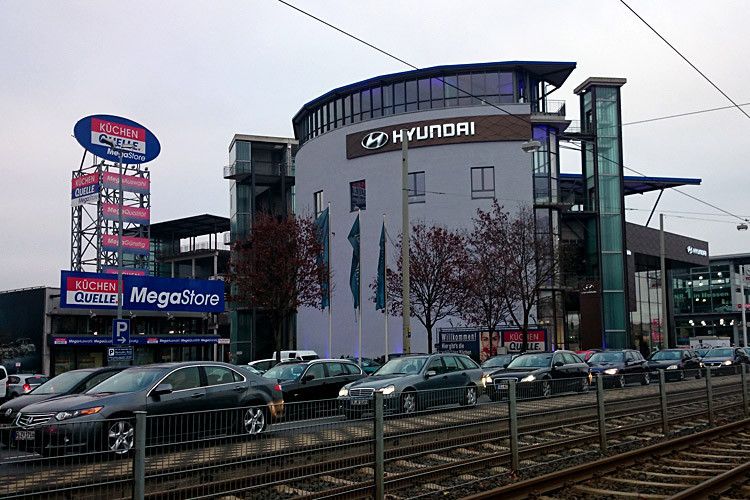 Hyundai hatte Ende 2014 in Frankfurt zusammen mit Delta Automobile seinen europaweit ersten Flagship-Store eröffnet. (Wehner)