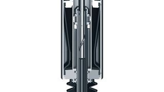 Im 2011er Jeep Grand Cherokee ersetzt der Nivomat die
konventionellen Stoßdämpfer.  (Bild: ZF)