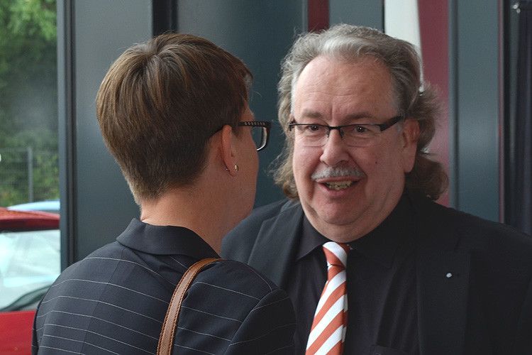 Unter ihnen war Emmerich Engels, heute Leiter der deutschen VW-Vertriebsorganisation. Er arbeitete 18 Jahre lang für Seat.  (Foto: Grimm)