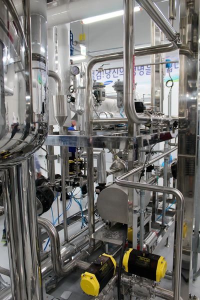 Mit Biotech und GMOs steht der Marktführer für Consumer-Elektronik beispielhaft für den Wandel der koreanischen Industrie durch Innovation, vom Fließband zum Labor, vom Labor in den Prozess.  (PROCESS)