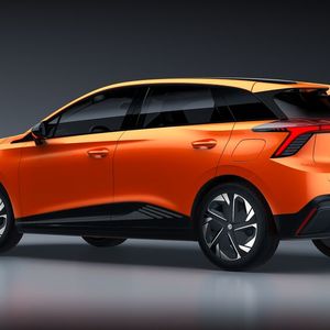 Der MG 4 Electric kommt zunächst in zwei Antriebsvarianten mit 170 und 205 PS.(Bild:  MG)