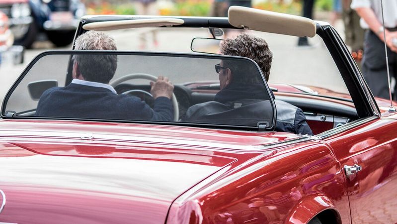Viele wollen auch in Zukunft nicht auf ein eigenes Auto verzichten.(Bild:  gemeinfrei /  Pixabay)
