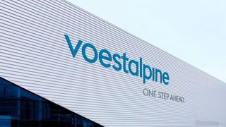 Erst hat Voestalpine die Jahresprognose deutlich gesenkt, jetzt erfährt man, dass ein Werk in Deutschland geschlossen werden soll und einem anderen drohen Personalkürzungen ... (Bild: Voestalpine)