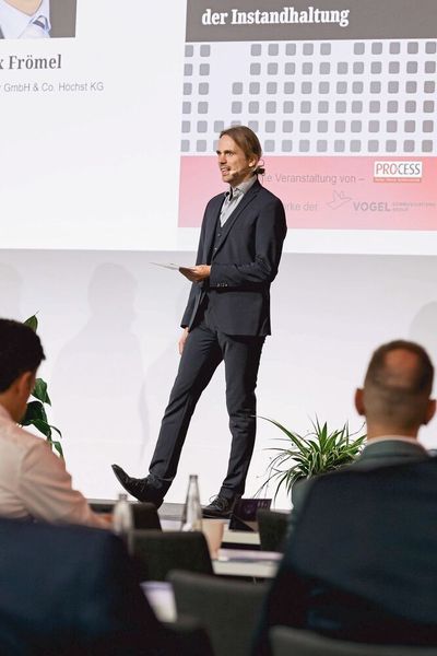 Ring frei zu zweiten Runde! PROCESS-Redakteur Dominik Stephan gibt den Coneferencier. (Bild: Stefan Bausewein)