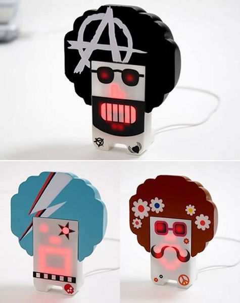 Ein Tengu ist Ihnen nicht genug? Wie wäre es dann mit einer ganzen Tengu-Band? Das Set beinhaltet zusätzlich zu den drei Cyber-Freunden mit individueller Frisur auch noch jeweils ein Sticker-Set (Punk, Hippie, Glam), um Ihren Tengus in einen ganz individuellen Look zu verpassen. Dann heißt es: Musik aufdrehen und rock on! (Bildquelle: Uncommongoods)