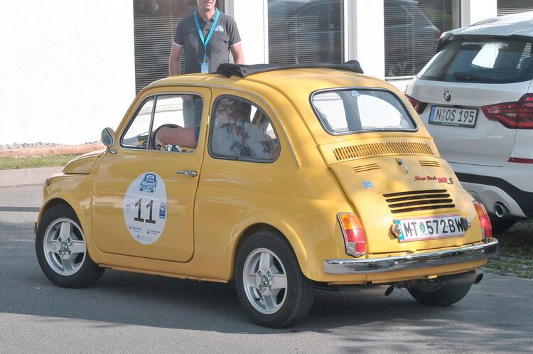 Der zweite Zwerg: Puch mit 16 PS (Baujahr 1969). (Zietz)