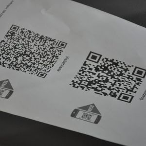 Die Hackerott-Kunden können per QR-Code nicht nur auf das Fahrzeug, sondern auch auf die Kontaktdaten des zuständigen Verkäufers zugreifen.(Foto:  Richter)