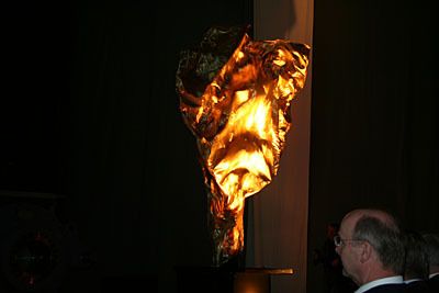 Feuer und Flamme für Windkraft bei der Eröffnungs-Show. (Archiv: Vogel Business Media)