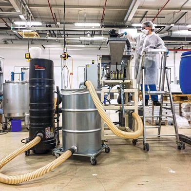 Staub absaugen – am besten direkt an der Entstehungsstelle  (Bild: Ruwac Industriesauger GmbH)