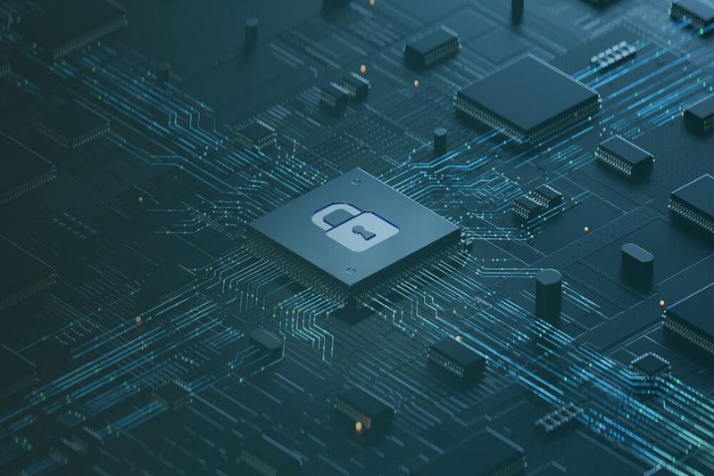 Emproof (Halle 4, Stand 139c) demonstriert, wie sich Software-Sicherheit in Embedded-Systemen verbessern lässt, um regulatorische Vorgaben zu erfüllen. Dabei zeigen sie, wie Firmware gegen Bedrohungen wie Reverse Engineering und Code Injection abgesichert werden kann, ohne die Entwicklungsprozesse zu stören oder den Zugriff auf den Quellcode zu erfordern. (Bild: Emproof)