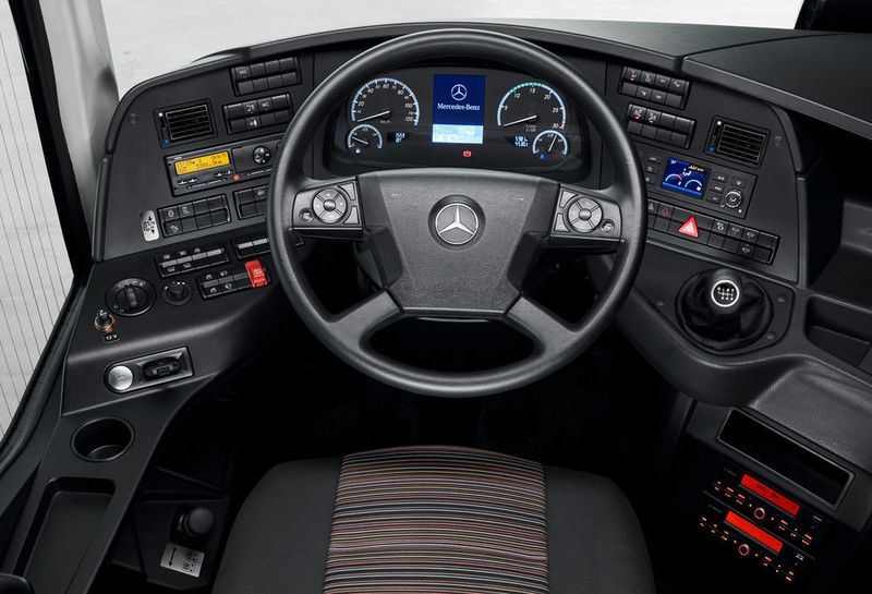 Mit an Board sind jetzt mehr Komfort- und Sicherheitsfeatures. (Daimler)