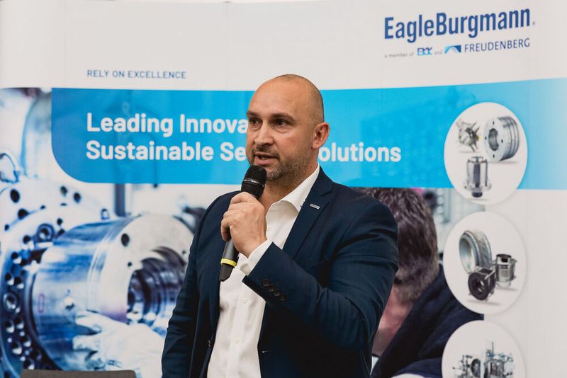 Alles dicht beim Dichtungsspezialisten Eagle Burgmann (Bild: Stefan Bausewein)