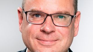 Bastian Bach arbeitet als Director Environment, Health Safety & Sustainability bei Schneider Electric. (Bild: Schneider Electric)